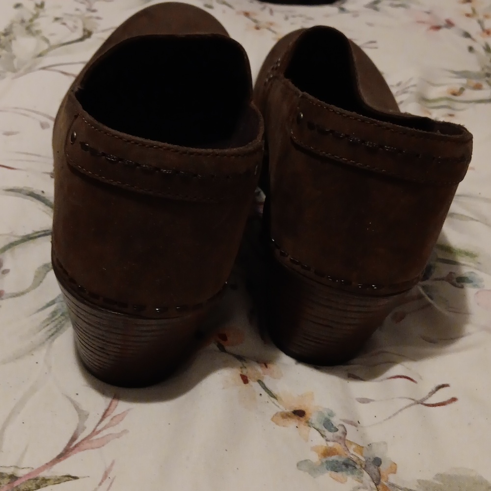 Dansko Clogs - Picture 3 of 6